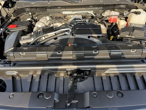 Used 2025 GMC Sierra 2500 Denali AWD/4WD image 28