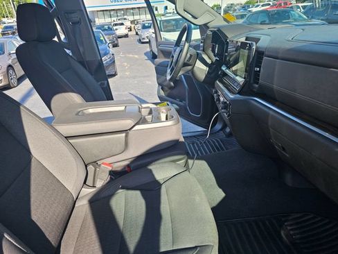 Used 2026 Chevrolet Silverado 1500 RST AWD/4WD image 14