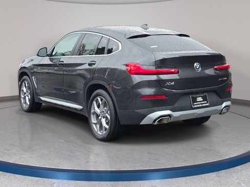 Used 2025 BMW X4 xDrive30i image 8