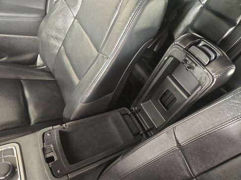 Used 2021 Jeep Grand Cherokee Limited image 32