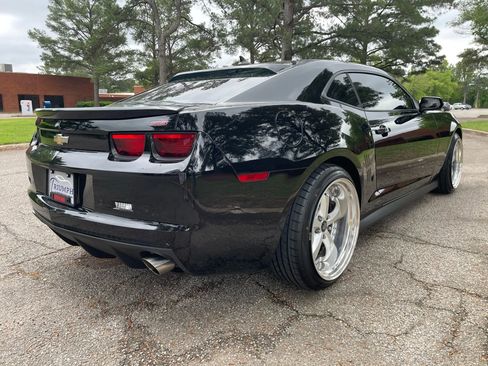 Used 2011 Chevrolet Camaro SS w/ RS Package image 5