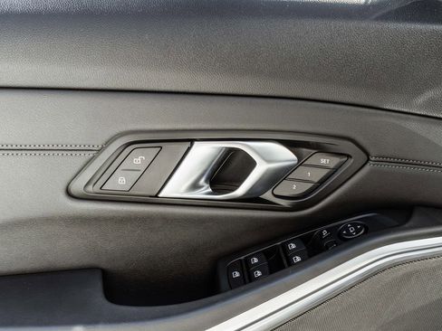 Used 2024 BMW M3 Competition w/ Executive Package image 18