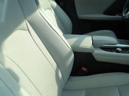 Used 2022 Lexus RX 350 AWD w/ Premium Package image 11