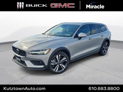 Used 2025 Volvo V60 B5 Cross Country Plus