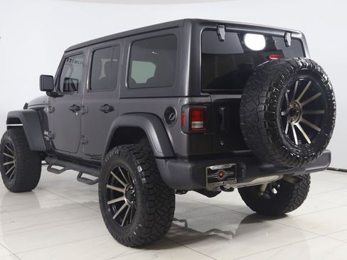 Used 2020 Jeep Wrangler Unlimited Sport S AWD/4WD image 4