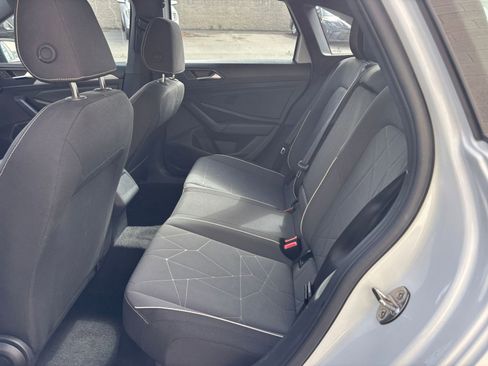 Used 2025 Volkswagen Jetta Sport image 27