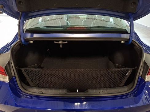 Used 2023 Hyundai Elantra Limited w/ Preferred Accessory Package image 29