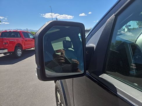 Used 2020 Ford F150 Lariat w/ Equipment Group 502A Luxury AWD/4WD image 32