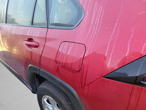 Used 2025 Toyota RAV4 XLE image 26