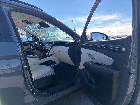Used 2024 Hyundai Tucson Limited image 31