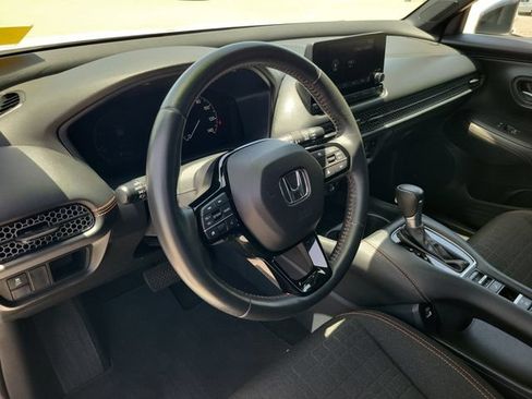 Used 2023 Honda HR-V Sport image 16
