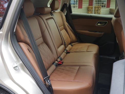 Certified 2025 Nissan Rogue Platinum w/ Platinum Premium Package AWD/4WD image 27