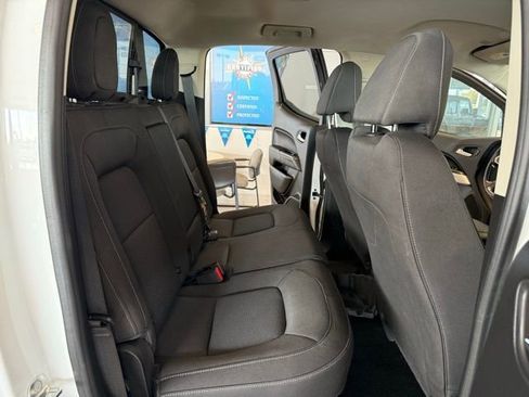 Used 2018 Chevrolet Colorado LT w/ LT Convenience Package image 24