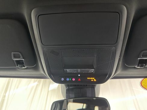 Certified 2025 GMC Terrain Elevation image 34