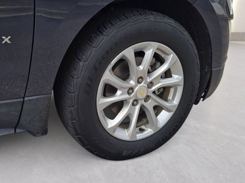 Used 2024 Chevrolet Equinox LT AWD/4WD image 35