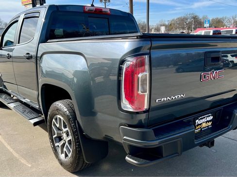 Used 2015 GMC Canyon SLE w/ All-Terrain Package image 5