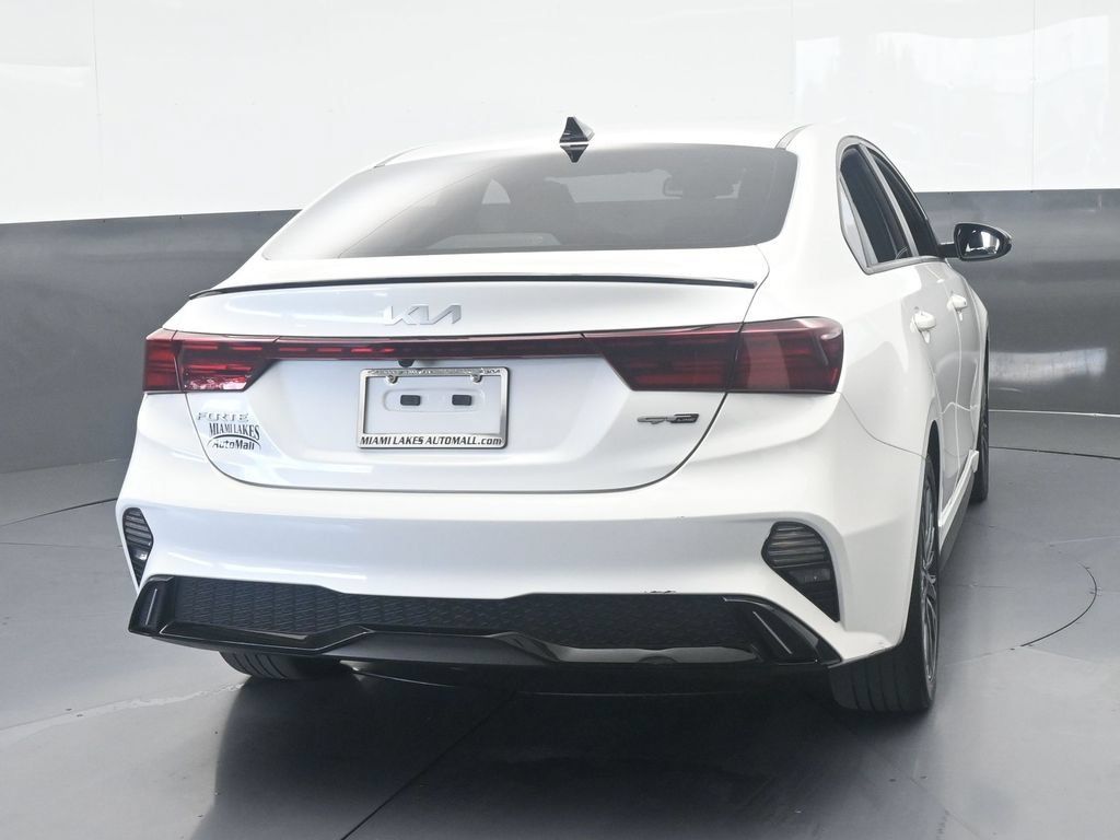 Used 2024 Kia Forte GT-Line FWD image 5