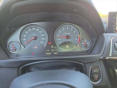 Used 2018 BMW M4 Coupe image 11