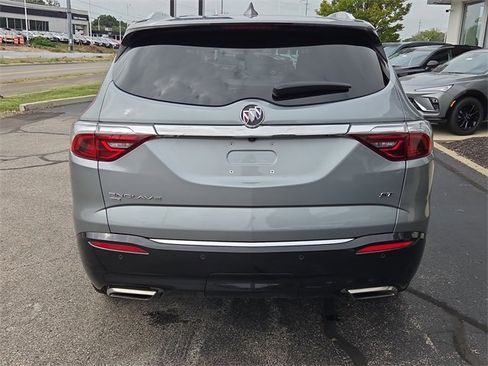 Used 2024 Buick Enclave Essence w/ Sport Touring Edition image 4