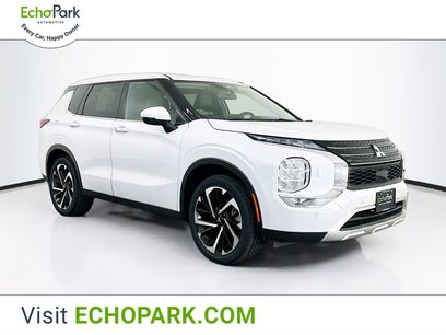 Used 2024 Mitsubishi Outlander SE Black Edition