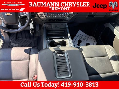 Used 2017 Chevrolet Silverado 1500 LTZ Z71 AWD/4WD image 47