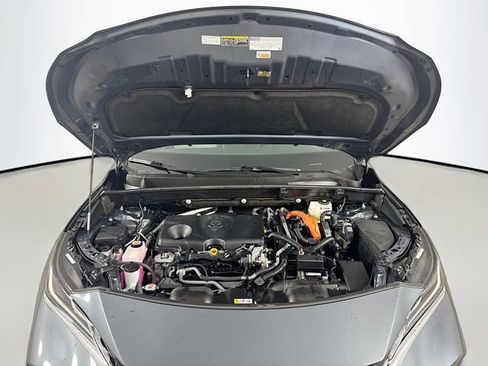 Used 2022 Toyota Venza Limited image 33