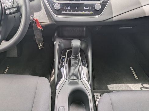 Used 2023 Toyota Corolla LE FWD image 19