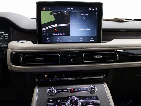 Used 2020 Lincoln Aviator Reserve w/ Equipment Group 201A image 49