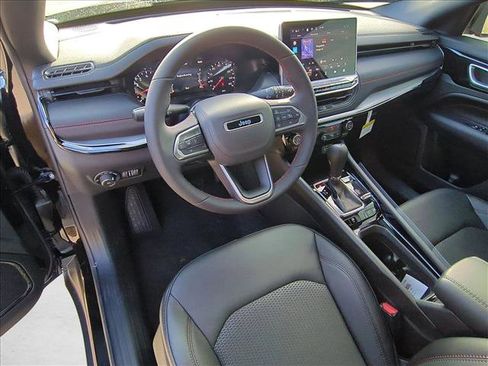 New 2026 Jeep Compass Trailhawk image 3