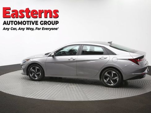 Used 2023 Hyundai Elantra SEL w/ Convenience Package FWD image 56