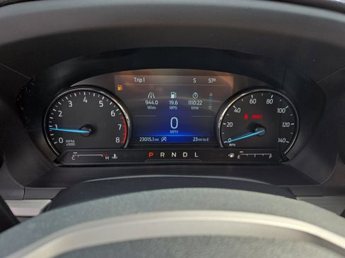 Used 2024 Ford Explorer XLT w/ Equipment Group 202A AWD/4WD image 16