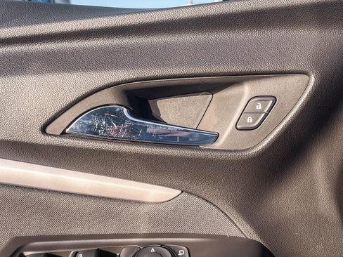 Certified 2022 Chevrolet Bolt EUV LT image 39