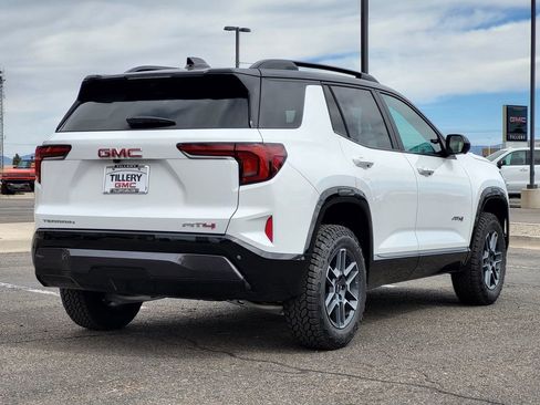 New 2026 GMC Terrain AT4 image 7