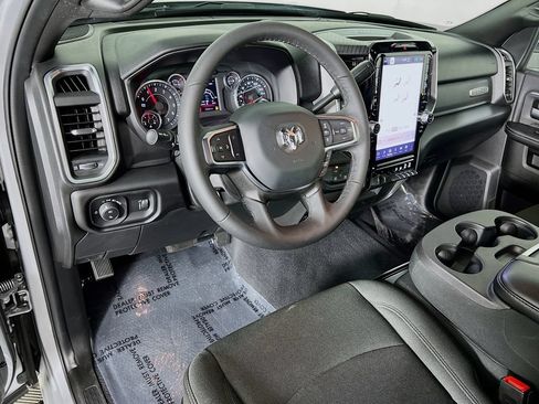 Used 2026 RAM 2500 Big Horn AWD/4WD image 9