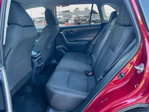 Used 2024 Toyota RAV4 LE FWD image 27