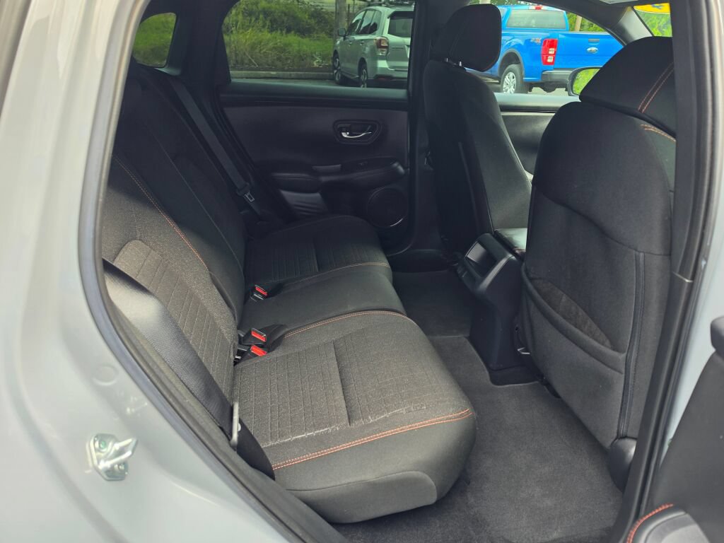 Used 2024 Honda HR-V Sport image 12