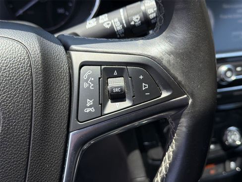 Used 2018 Buick Encore Preferred FWD image 35