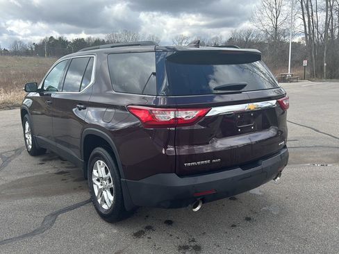 Used 2019 Chevrolet Traverse LT w/ LPO, Floor Liner Package image 3