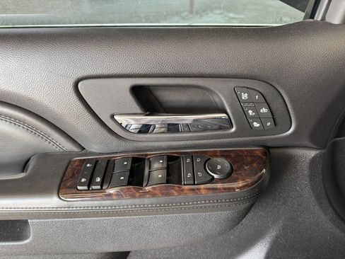 Used 2012 GMC Yukon Denali image 24