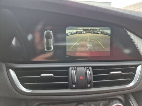 New 2025 Alfa Romeo Giulia AWD w/ Driving Assist Package image 16