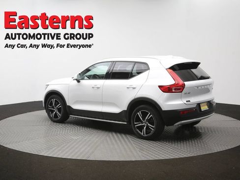 Used 2023 Volvo XC40 B5 Core AWD/4WD image 64