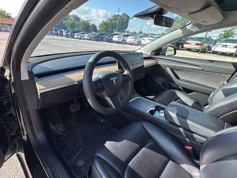 Used 2021 Tesla Model 3 Standard Range Plus RWD image 12