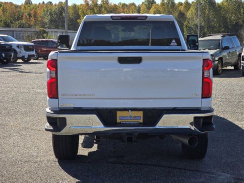 Used 2024 Chevrolet Silverado 2500 LTZ image 25