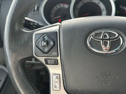 Used 2014 Toyota Tacoma 4x4 Double Cab w/ TRD Off-Road Package image 21