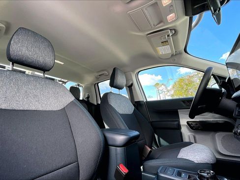 Used 2025 Ford Maverick XLT w/ Equipment Group 302A image 22