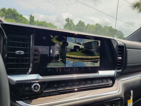 New 2026 GMC Sierra 1500 SLT RWD image 16