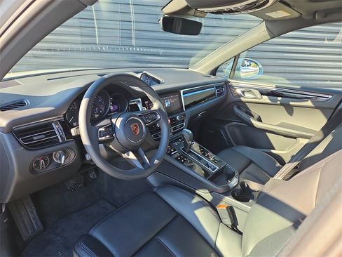 Certified 2026 Porsche Macan Turbo image 4