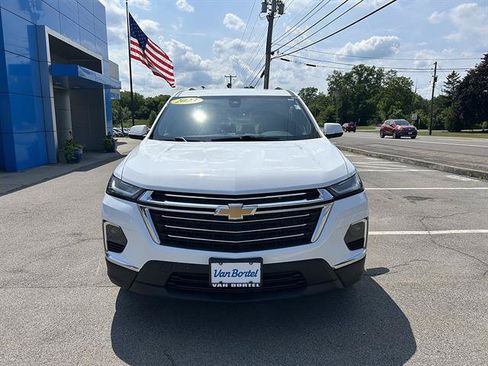 Certified 2023 Chevrolet Traverse LT AWD/4WD image 8