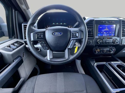 Used 2020 Ford F150 XL w/ Equipment Group 101A Mid AWD/4WD image 6