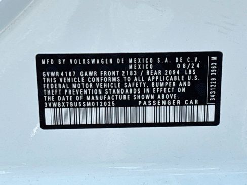 Used 2025 Volkswagen Jetta Sport FWD image 34